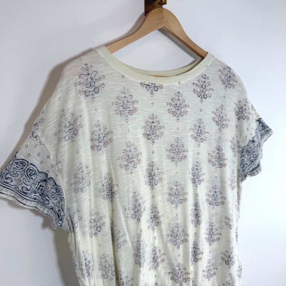 We The Free Tee Boxy Oversized T Shirt Cream Paisley Print Boho Slub Knit Small - Picture 2 of 12